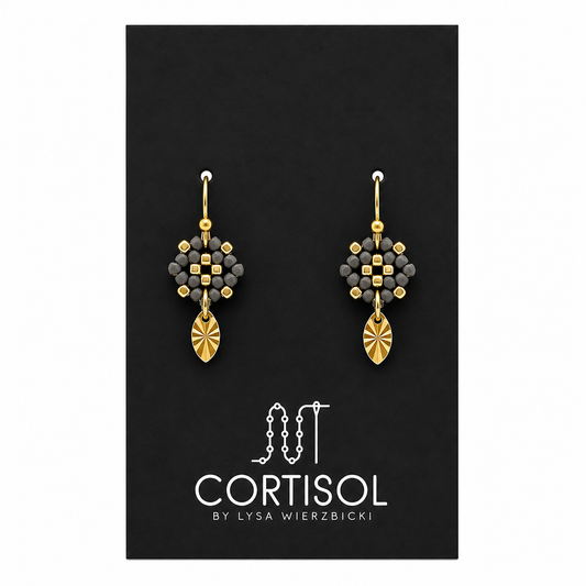 Anouk Earrings - Mini Leaf