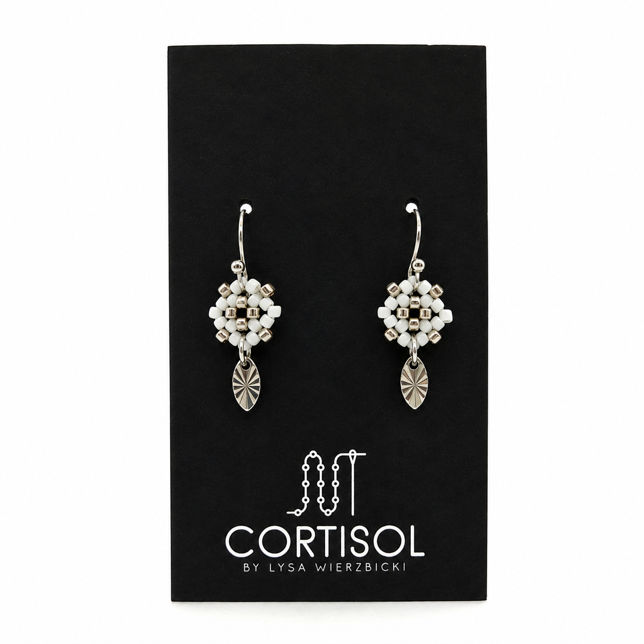 Anouk Earrings - Mini Leaf