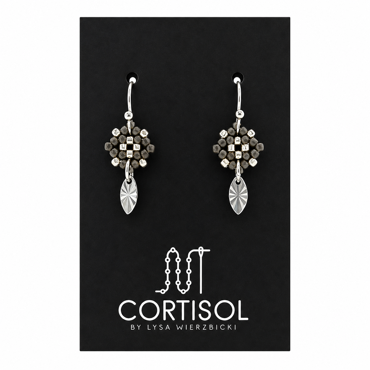 Anouk Earrings - Mini Leaf